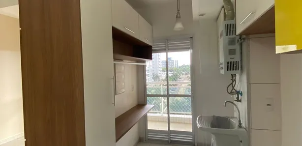 Apartamento com 3 Quartos para alugar, 91m² no São Jorge, Manaus