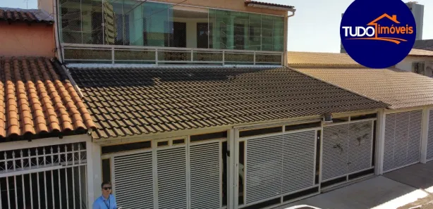 Sobrado com 6 Quartos à venda, 400m² no Setor Central, Brasília