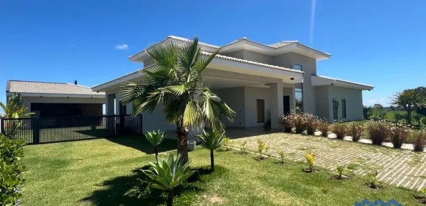 Casa de Condomínio com 4 Quartos à venda, 900m² no Riviera de Santa Cristina Xlll, Paranapanema