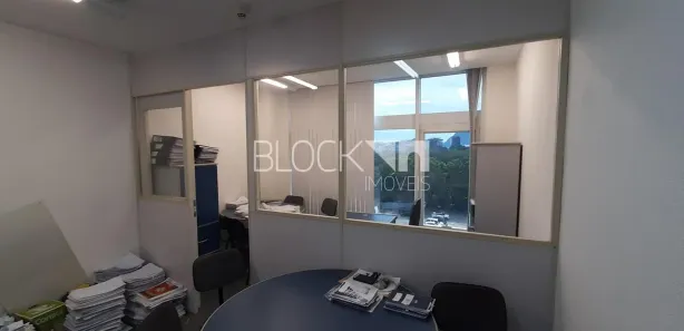 Sala Comercial à venda, 40m² no Barra Olímpica, Rio de Janeiro