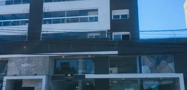 Sala Comercial à venda, 378m² no Panazzolo, Caxias do Sul