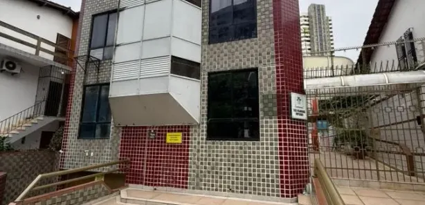 Prédio Comercial à venda, 805m² no Acupe, Salvador