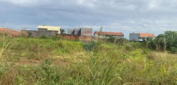 Lote/Terreno à venda, 650m² no Jardim Paulista, Araguaína