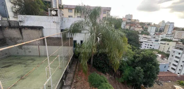 Lote/Terreno à venda, 359m² no São Lucas, Belo Horizonte