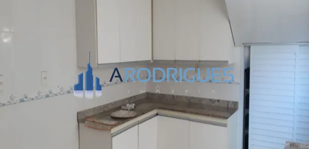 Casa de Condomínio com 4 Quartos à venda, 420m² no Piatã, Salvador