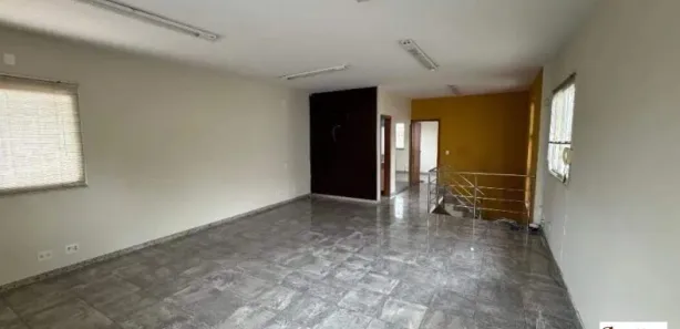 Imóvel Comercial com 6 Quartos para alugar, 300m² no Serra, Belo Horizonte