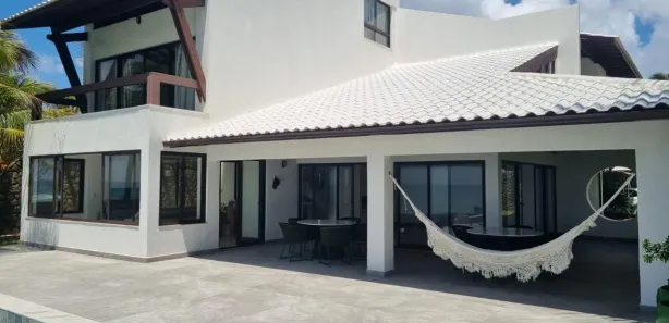 Casa de Condomínio com 5 Quartos para venda ou aluguel, 250m² no Interlagos (Abrantes), Camaçari