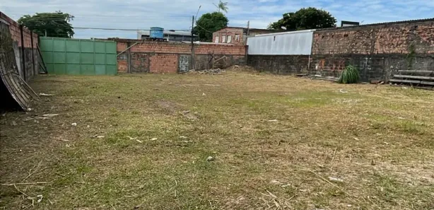 Lote/Terreno à venda, 800m² no Flores, Manaus