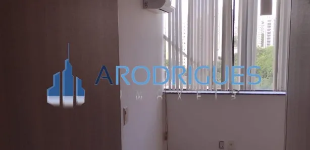 Sala Comercial à venda, 29m² no Parque Bela Vista, Salvador