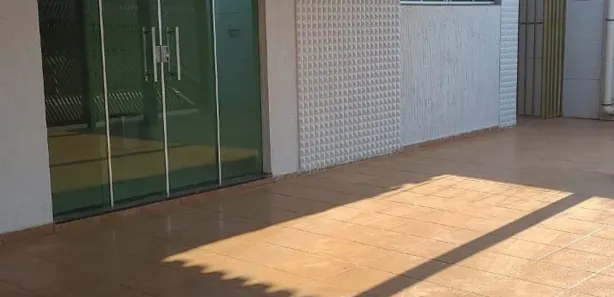 Casa com 3 Quartos para alugar, 204m² no Parque das Laranjeiras, Goiânia