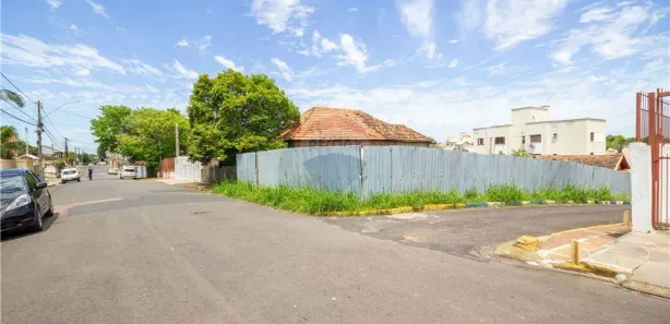 Lote/Terreno à venda, 300m² no Vila Parque Brasília, Cachoeirinha