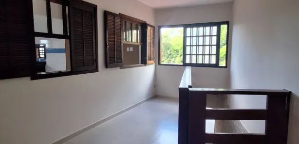 Casa de Condomínio com 3 Quartos para alugar, 200m² no Carangola, Petrópolis