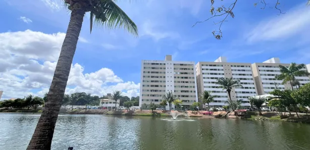 Apartamento com 2 Quartos para alugar, 56m² no Centro, Lauro de Freitas