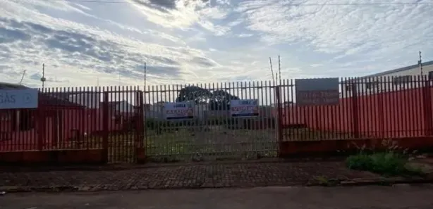 Lote/Terreno para alugar, 840m² no Jardim Bandeirantes, Campo Mourão