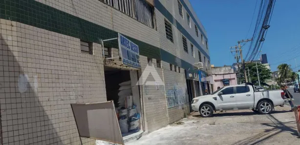 à venda, 249m² no Nordeste de Amaralina, Salvador