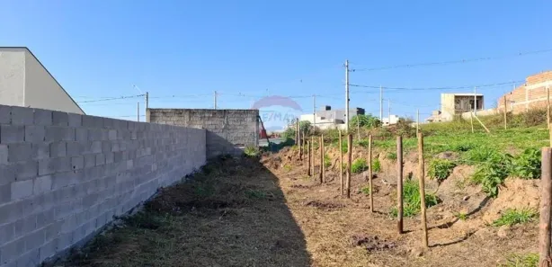 Lote/Terreno à venda, 150m² no Vila Areao, Taubaté