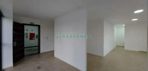 Sala Comercial à venda, 74m² no São Pelegrino, Caxias do Sul