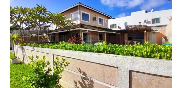 Casa com 4 Quartos para alugar, 195m² no Buraquinho, Lauro de Freitas