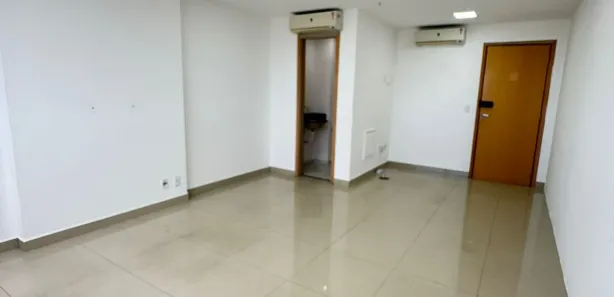 Sala Comercial para alugar, 30m² no Adrianópolis, Manaus