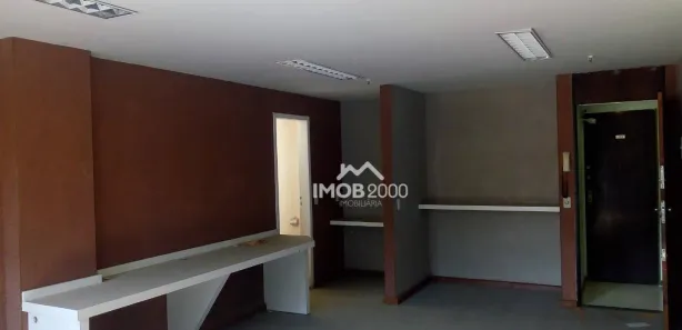 Sala Comercial à venda, 30m² no Ingá, Niterói