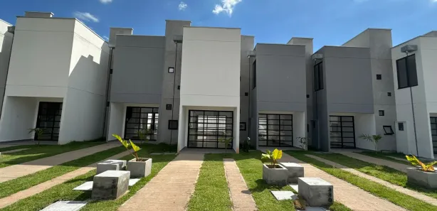 Casa de Condomínio com 2 Quartos para alugar, 60m² no Ponta Negra, Manaus