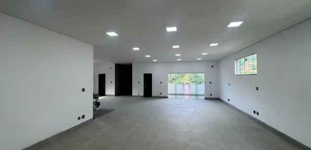Ponto Comercial para alugar, 360m² no Centro, Sabará