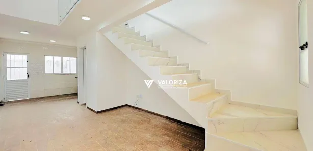 Casa de Condomínio com 2 Quartos à venda, 90m² no Jd Perlamar, Araçoiaba da Serra