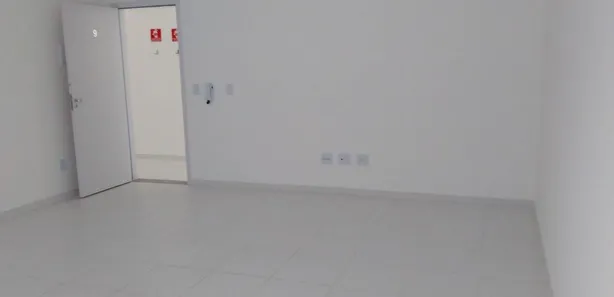 Sala Comercial à venda, 1112m² no Vilarejo, Carapicuíba