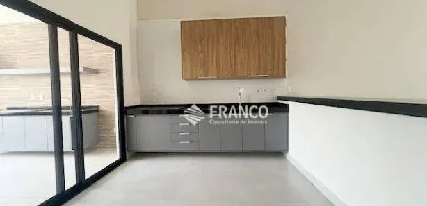 Casa de Condomínio com 3 Quartos à venda, 179m² no Castelo, Tremembé