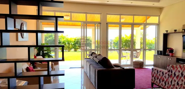 Casa de Condomínio com 3 Quartos à venda, 190m² no Jardim Caçapava, Caçapava