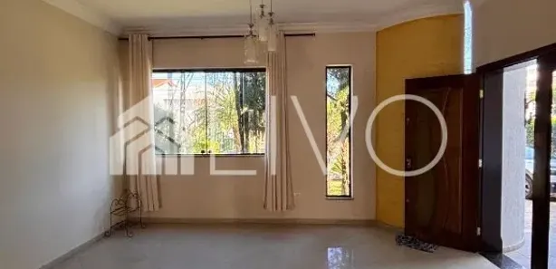 Casa de Condomínio com 3 Quartos para alugar, 330m² no Vila Costa, Taubaté