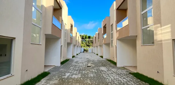 Casa de Condomínio com 3 Quartos à venda, 105m² no Ipitanga, Lauro de Freitas