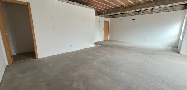 Sala Comercial à venda, 54m² no Centro, Canela