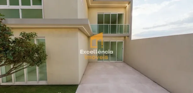 Sobrado com 3 Quartos à venda, 125m² no Marajó, Matinhos