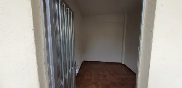 Kitnet com 1 Quarto para alugar, 24m² no Rocha Miranda, Rio de Janeiro