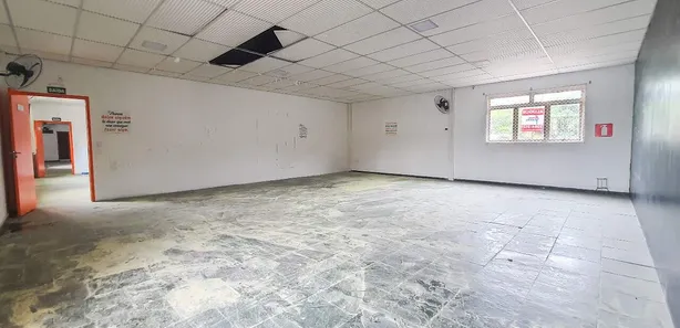 Sala Comercial para alugar, 460m² no Vale do Jatobá (Barreiro), Belo Horizonte