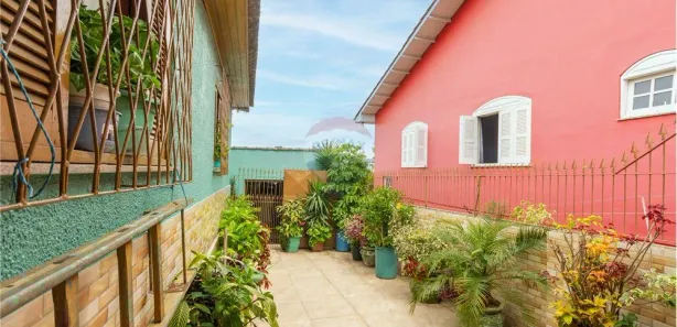 Casa com 3 Quartos à venda, 180m² no Vila Monte Carlo, Cachoeirinha