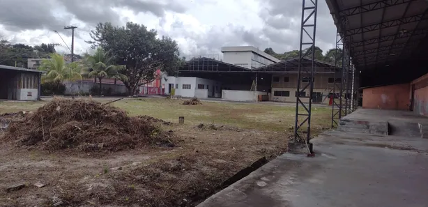 Galpão/Depósito/Armazém para venda ou aluguel, 4100m² no Nova Cidade, Manaus