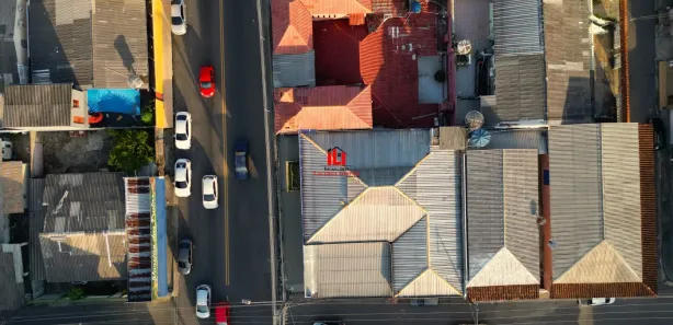 Casa com 4 Quartos à venda, 300m² no Alvorada, Manaus