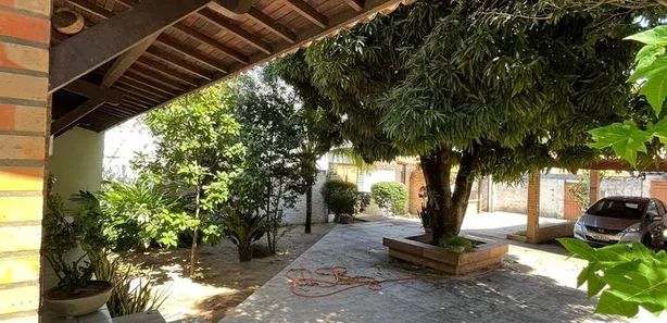 Sobrado com 3 Quartos à venda, 277m² no Ponta Negra, Natal