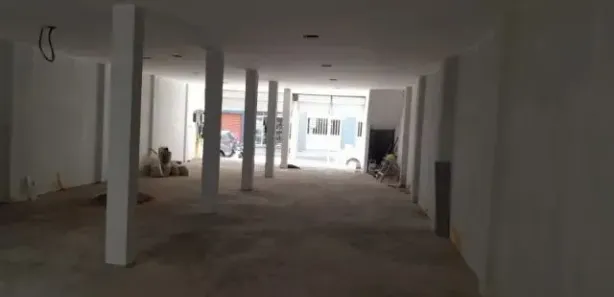 Ponto Comercial para alugar, 180m² no Boca do Rio, Salvador