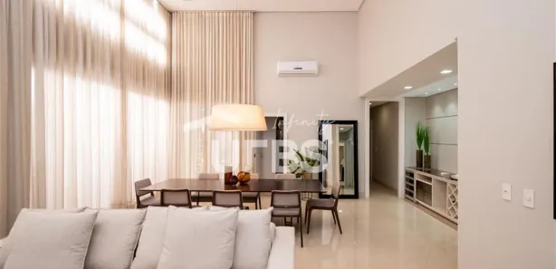 Casa de Condomínio com 4 Quartos à venda, 250m² no Jardins Verona, Goiânia