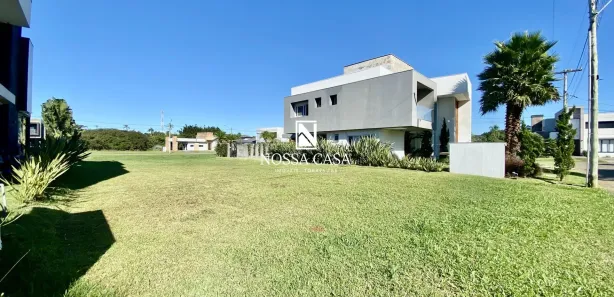 Lote/Terreno à venda, 420m² no Centenário, Torres