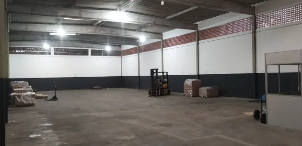Galpão/Depósito/Armazém para alugar, 800m² no Porto Seco Pirajá, Salvador
