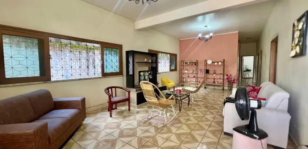 Casa com 10 Quartos à venda, 627m² no Praça 14 de Janeiro, Manaus