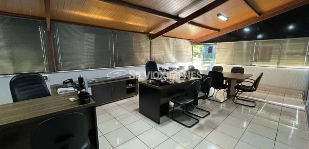 Sala Comercial para alugar, 91m² no Santo Antônio, Belo Horizonte