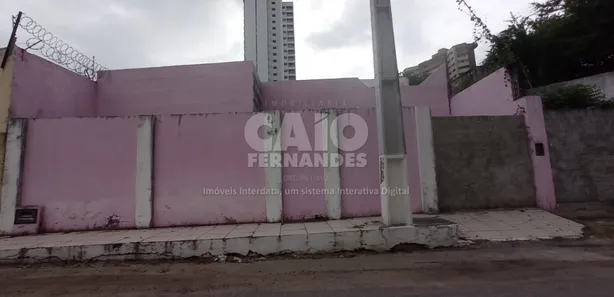 Lote/Terreno à venda, 288m² no Petrópolis, Natal