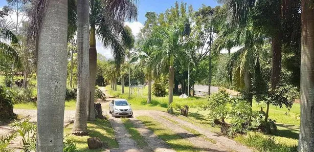 Fazenda/Sítio com 8 Quartos para venda ou aluguel, 1000m² no , Cabreúva