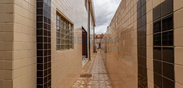 Casa com 8 Quartos à venda, 346m² no Vila da Telebrasília, Brasília