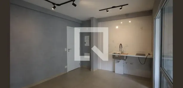 Kitnet com 1 Quarto à venda, 38m² no Vila Suzana, São Paulo